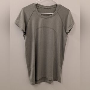 Lululemon Athletica Women's Swiftly Tshirt Green Size 12